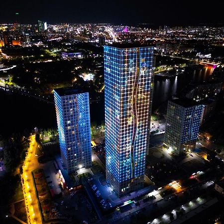 Апартаменты На Набережной С Панорамным Видом На 39 Этаже Astana Zewnętrze zdjęcie